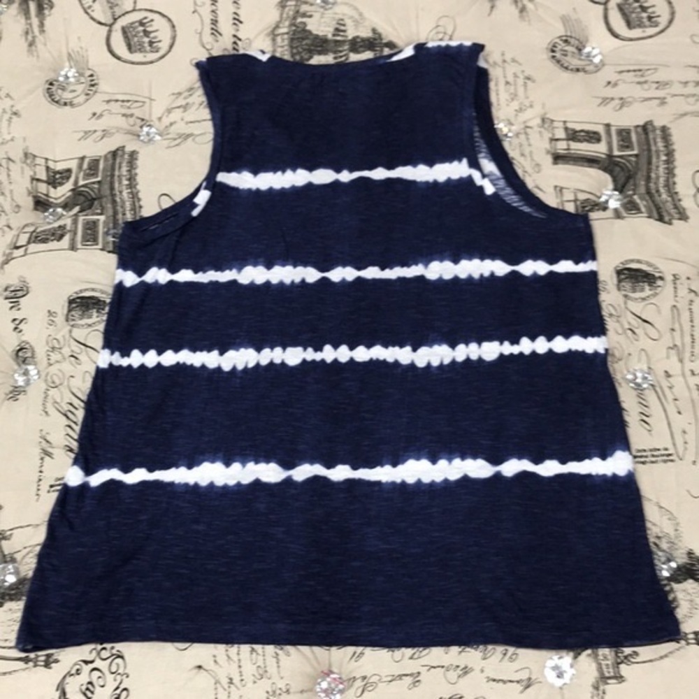 Navy and White Sleeveless Women's Topmpyre Printed WindbreakerEmpyre